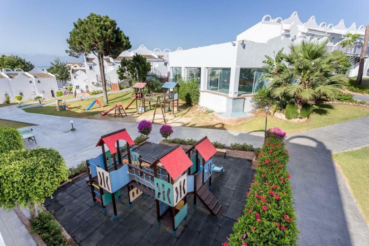 Casa Soleada - Beautiful Villa, Best Corner By Pools, Resort Facilities,Full Kitchen, 3 Terraces, Internet Marbella Exteriör bild